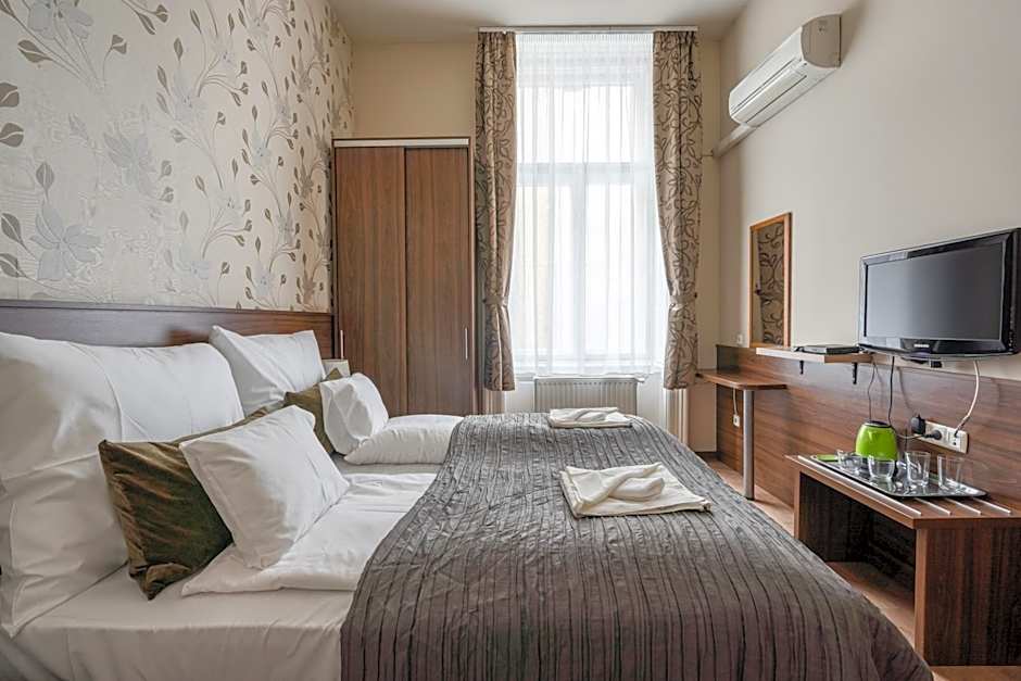 Elit Boutique Rooms- Best Location by BQA