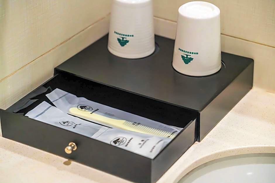 GreenTree Inn Xi'an Railway Station General Bus Station