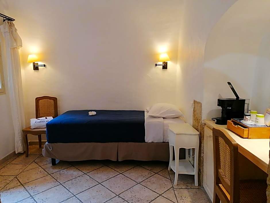 Garrigae Abbaye de Sainte Croix