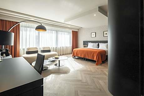 Family Suite City View