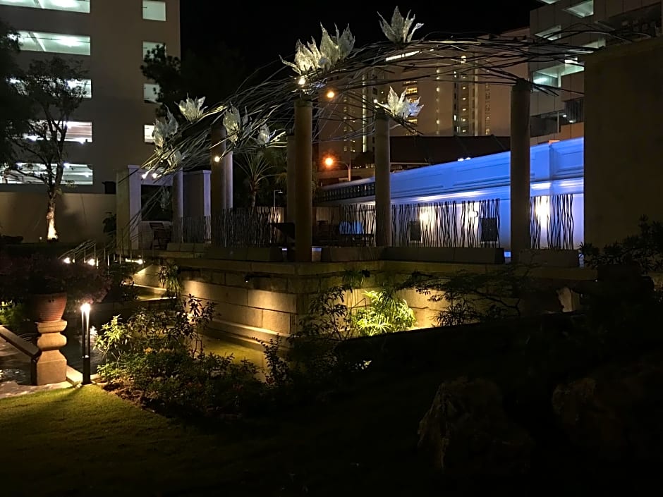 Cheong Fatt Tze - The Blue Mansion