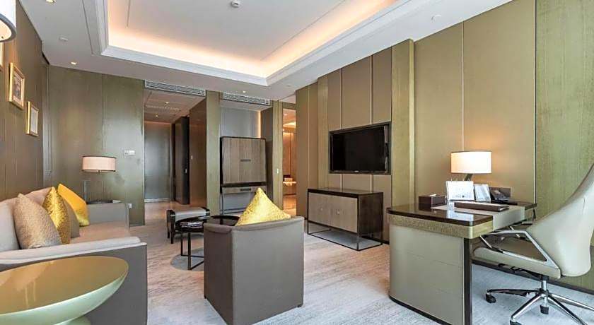 Golden Eagle Summit Hotel Kunshan