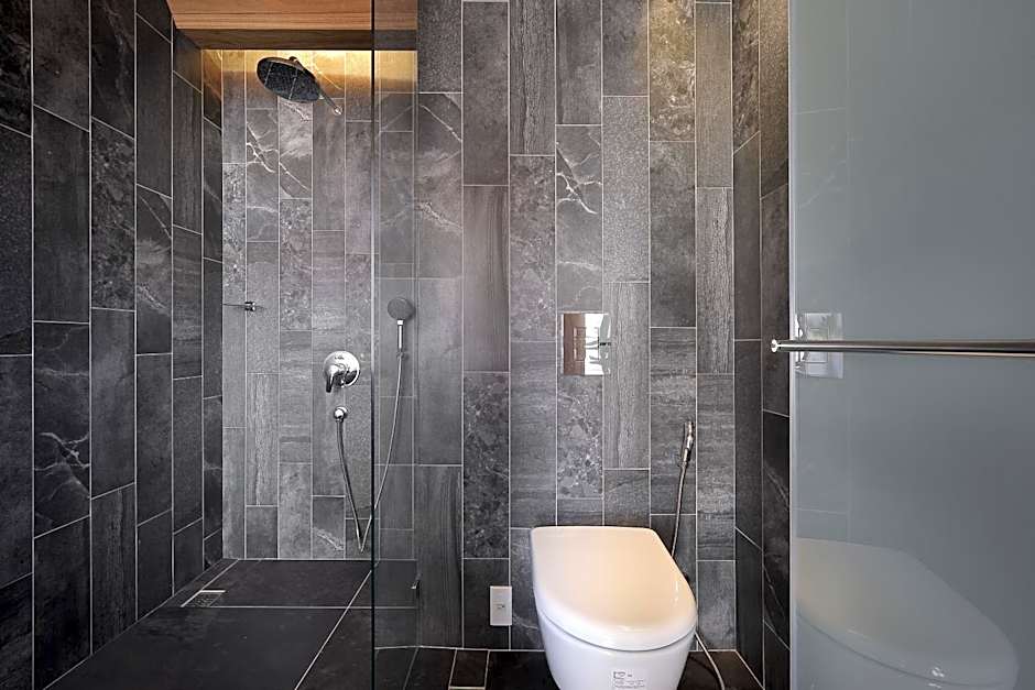 Sun Moon Lake Blue Sky Bay B&B