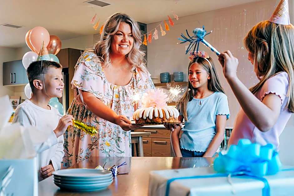 Element Reno Experience District