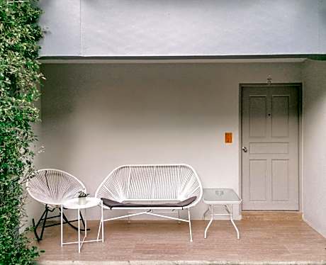 King Room with Garden View