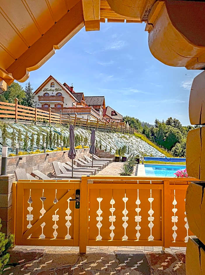 Karolowy Dwór - Mountain Spa & Relax