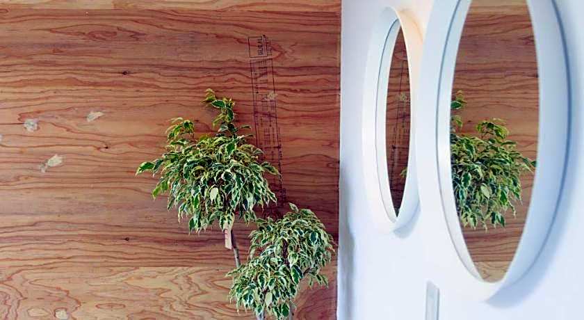 MEEDAFU'S YUI HOSTEL and COFFEE