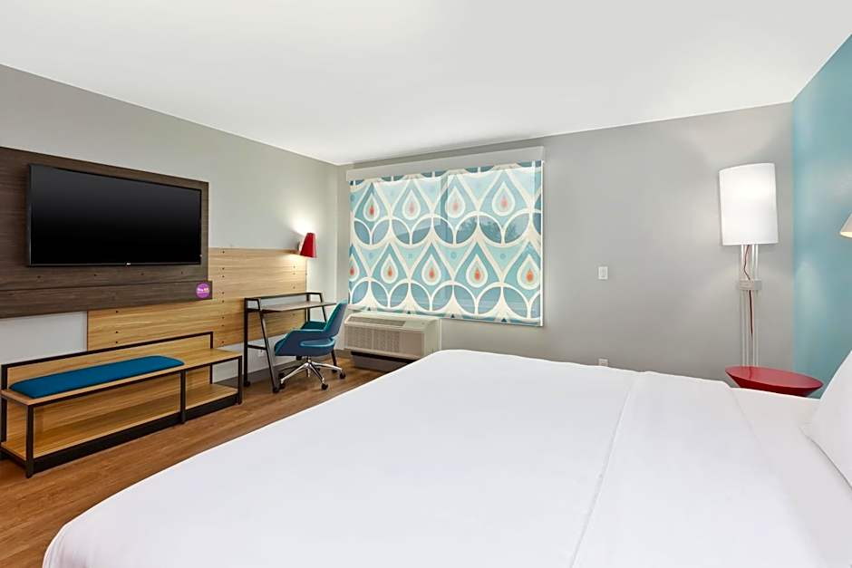 Tru By Hilton Comstock Park Grand Rapids, MI