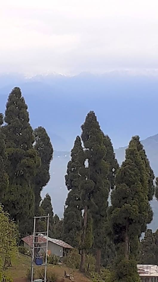 Goroomgo Lava View Lava Kalimpong
