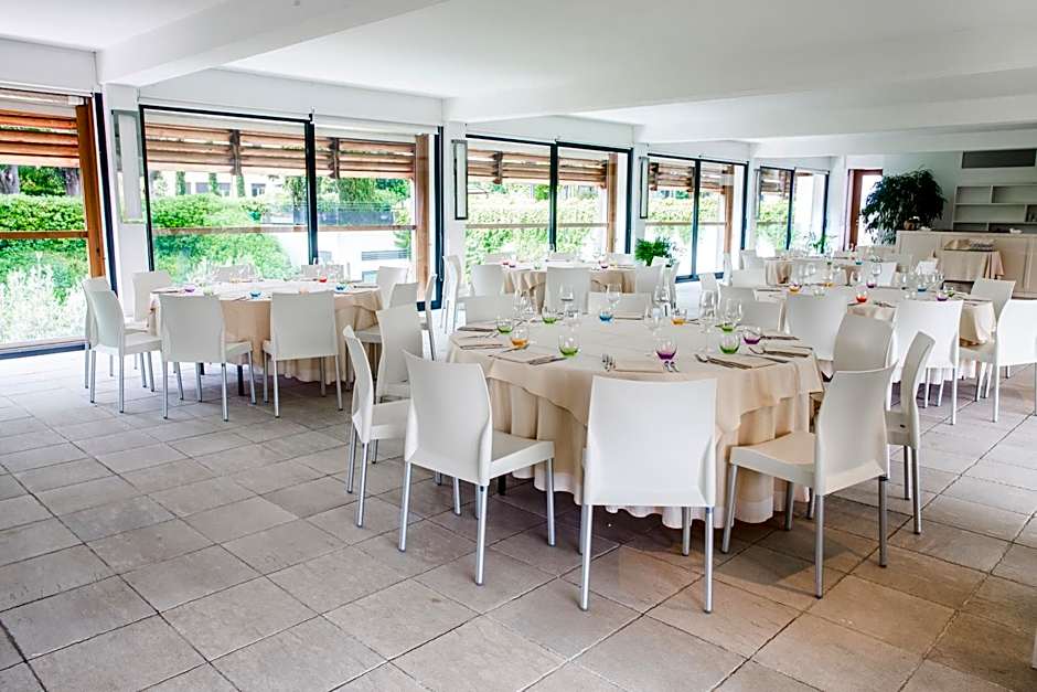 Hotel Acquaviva Del Garda