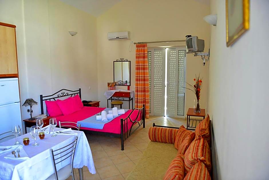 Zdjęcie 1 z 7 — Triple Room