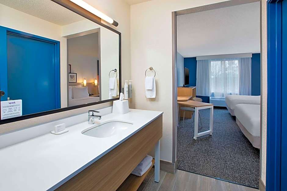 Spark by Hilton Walker Grand Rapids North