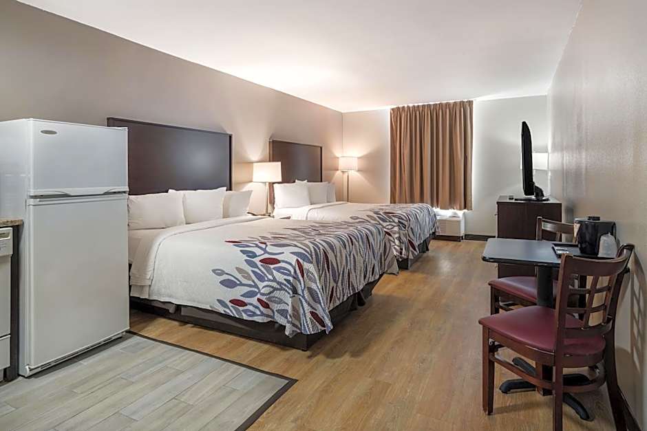 Red Roof Inn & Suites Jacksonville, NC