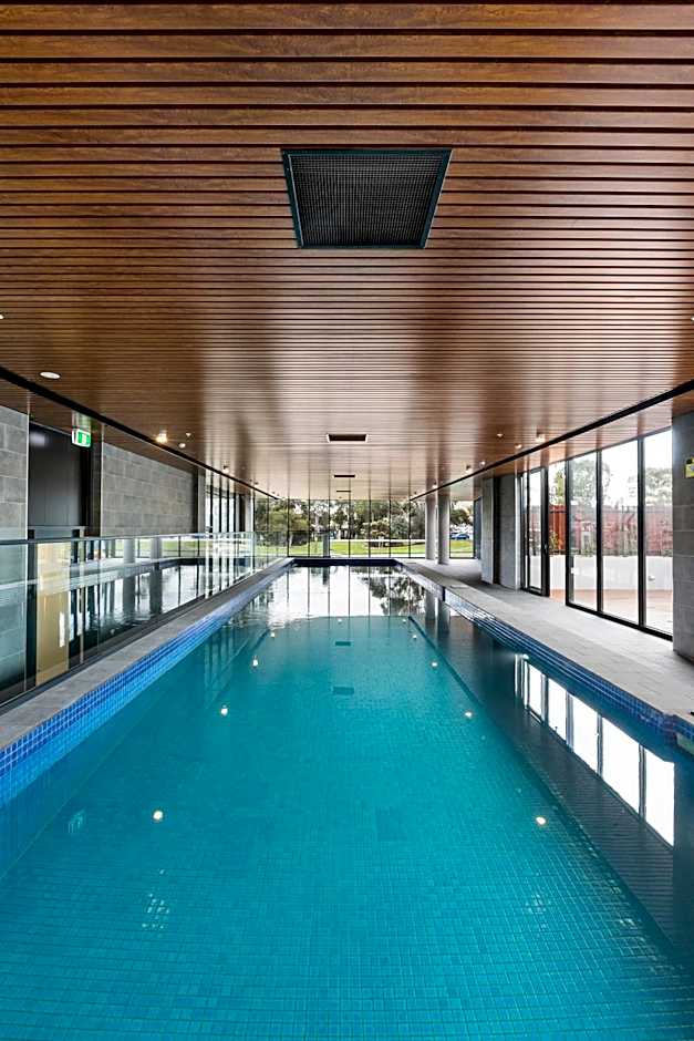 Melbourne Knox Central Apartment Hotel