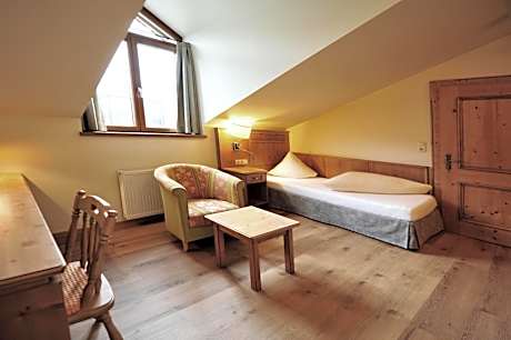 Double Room with Shower