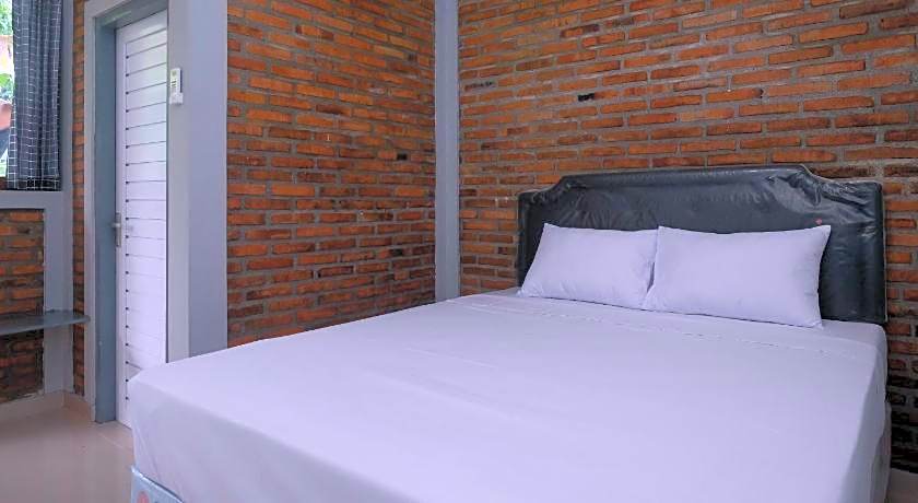 RedDoorz @ Jalan Ringroad Selatan 2