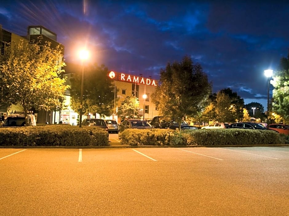 Ramada London North M1