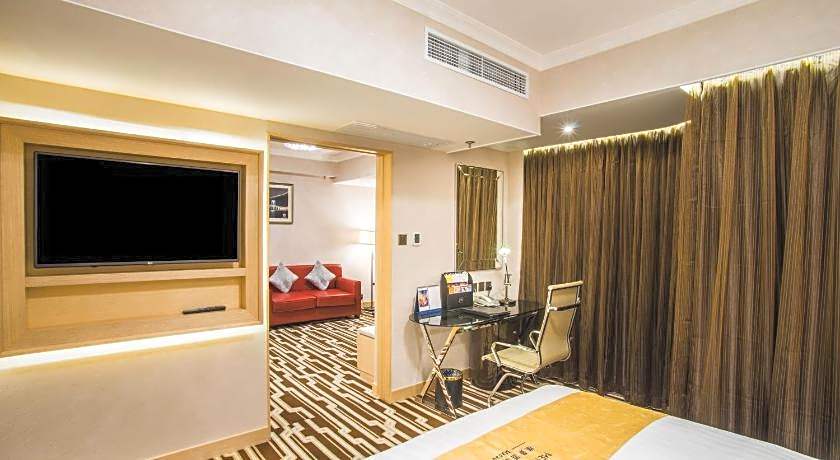 Metropark Hotel