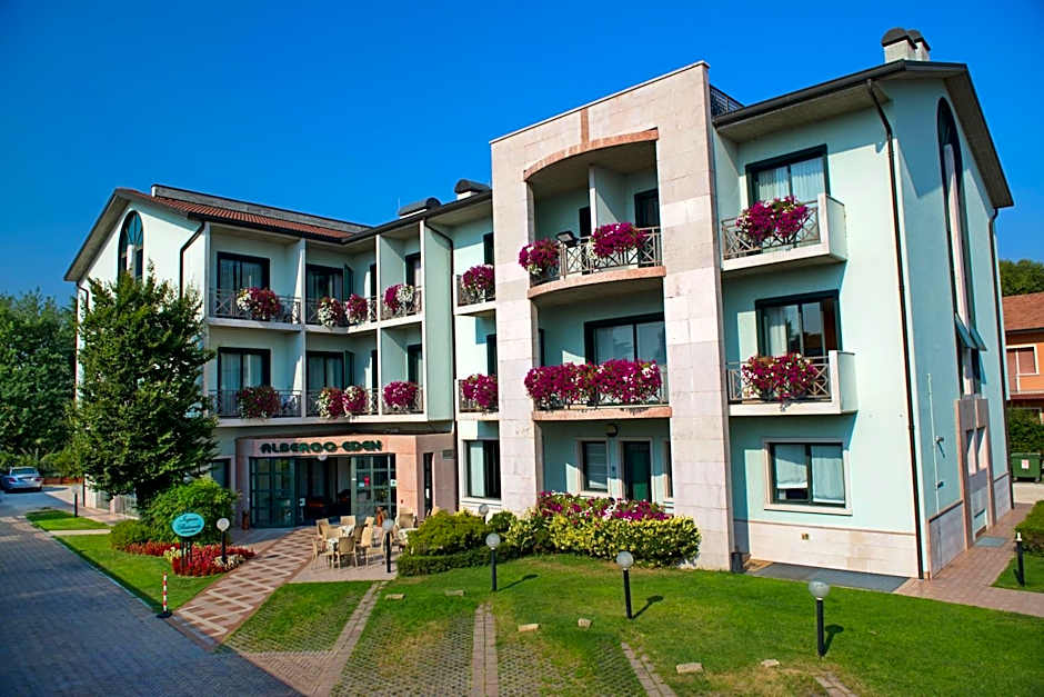 Hotel Eden