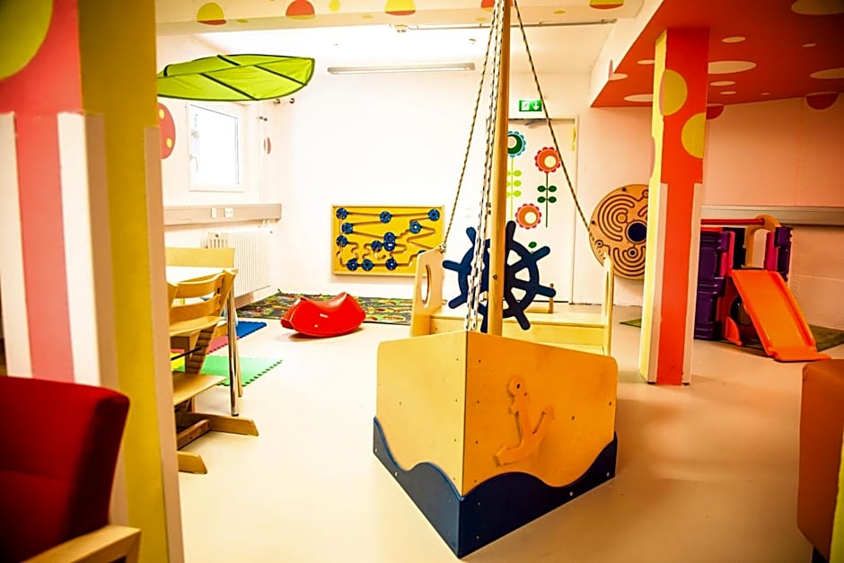 HI Munich Park Youth Hostel