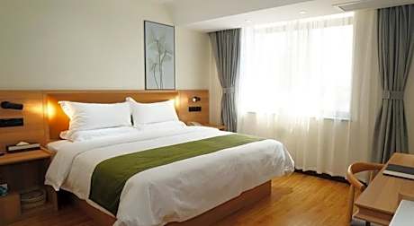 GreenTree Inn Liu'an G312 National Highway Golden Sun Car City