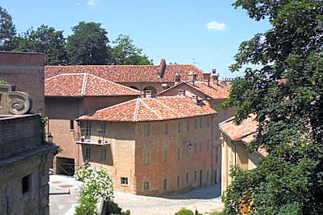 Marchesi Alfieri - Cantine e Ospitalità