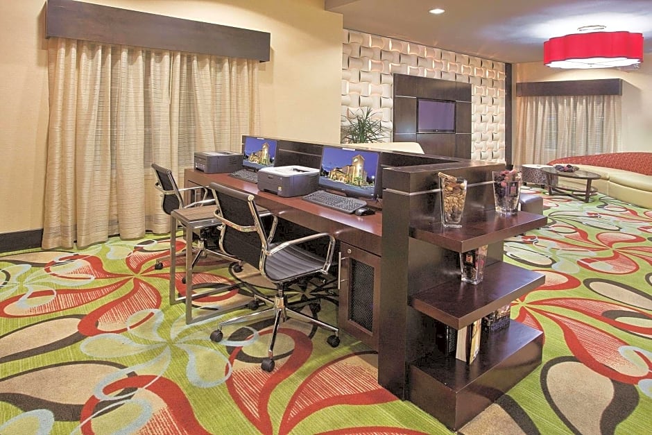 La Quinta by Wyndham Hinesville - Fort Stewart