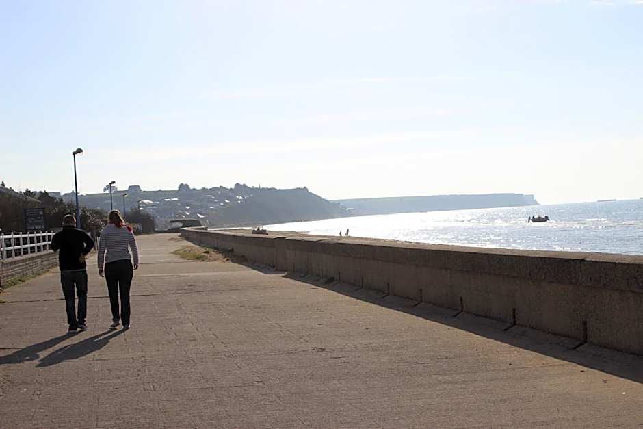 Gold Beach Hotel & RESIDENCE