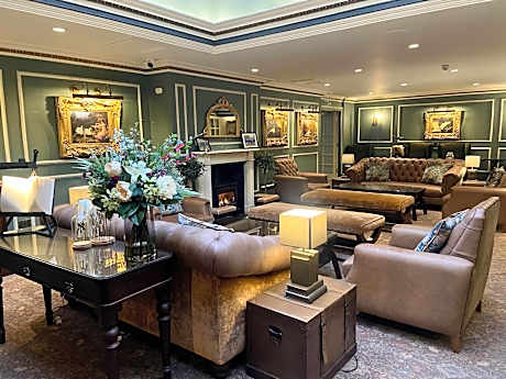 Swan's Nest Hotel