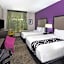 La Quinta Inn & Suites by Wyndham Kennesaw