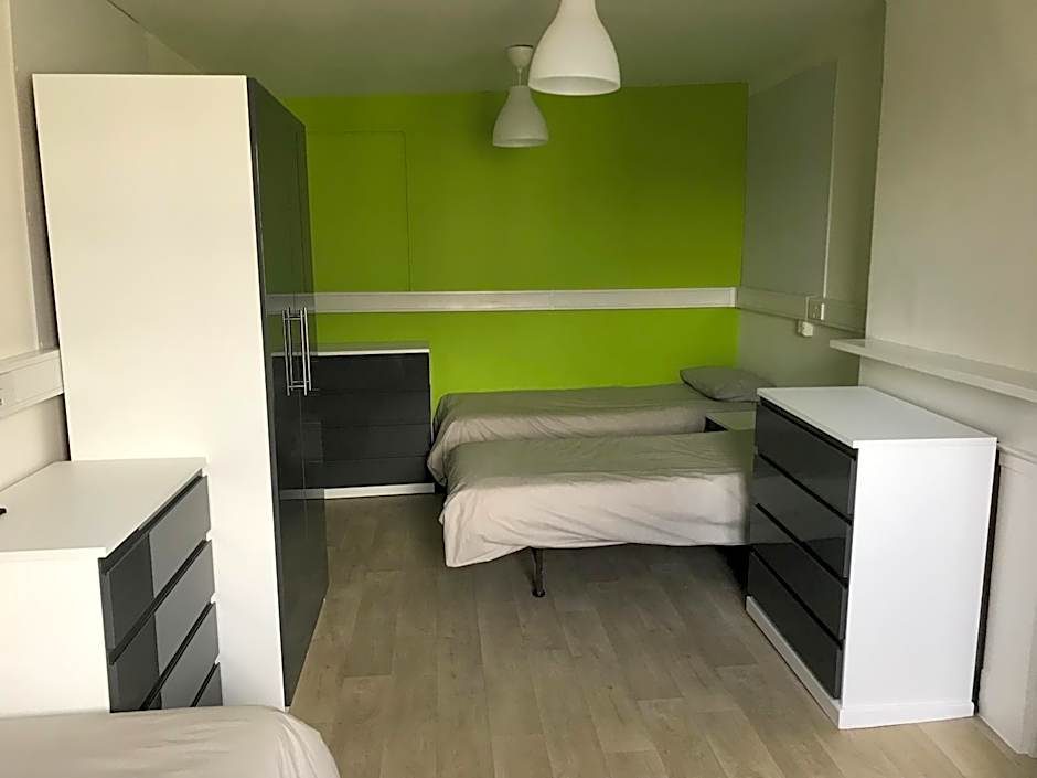 Leinster House (Bayswater)