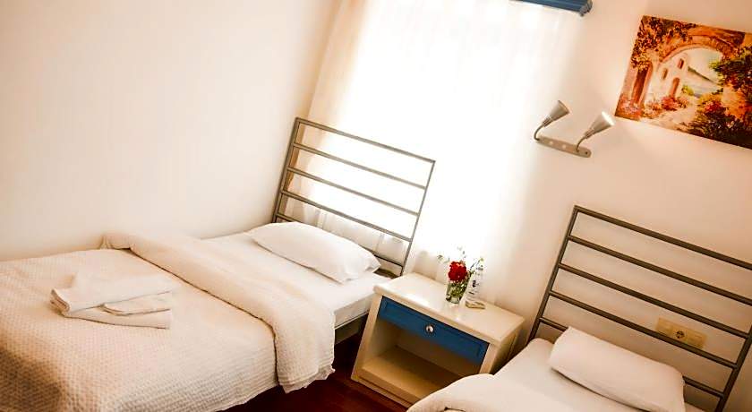 Adatepe Otel