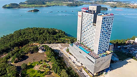 Ramada Plaza by Wyndham Dolsan Yeosu