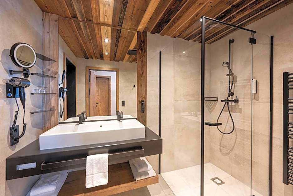 Austria Alpinhotel Ski IN Ski OUT an der Edelweissbahn