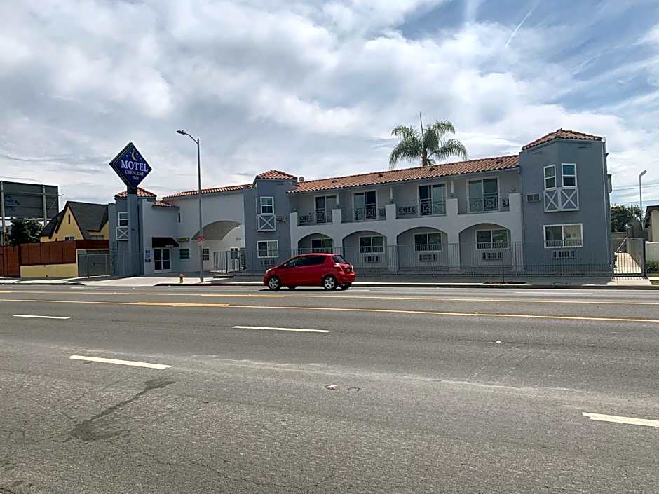 Crescent Inn