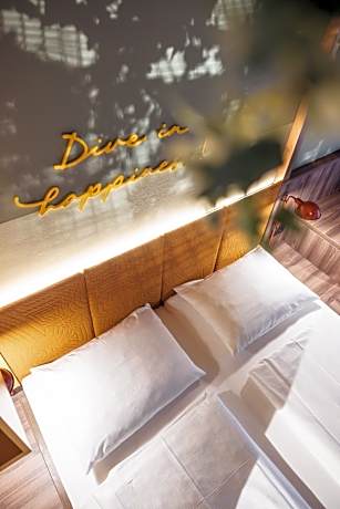 Classic Double Room with Balcony