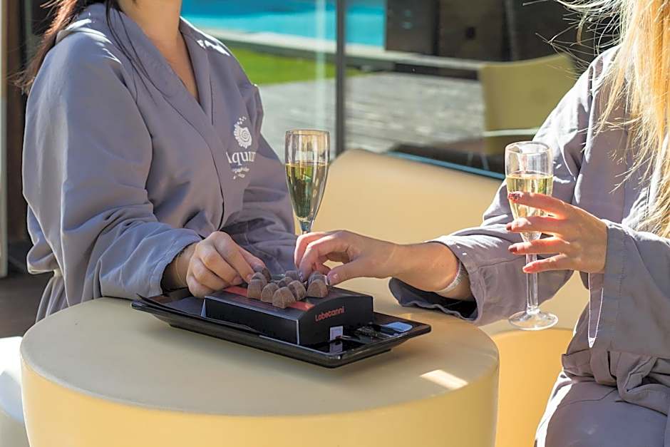 Oassium Hotel - Adults Only