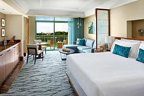 2 Bedroom Harbour Suite