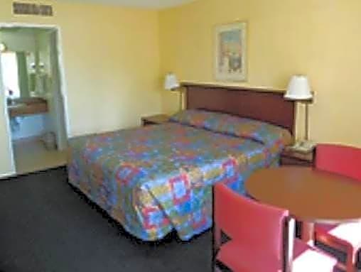 Red Lion Inn & Suites Redding