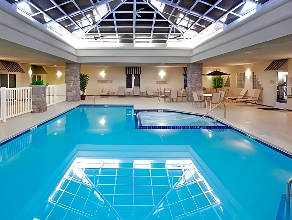 Holiday Inn Express Hotel & Suites Saginaw By IHG
