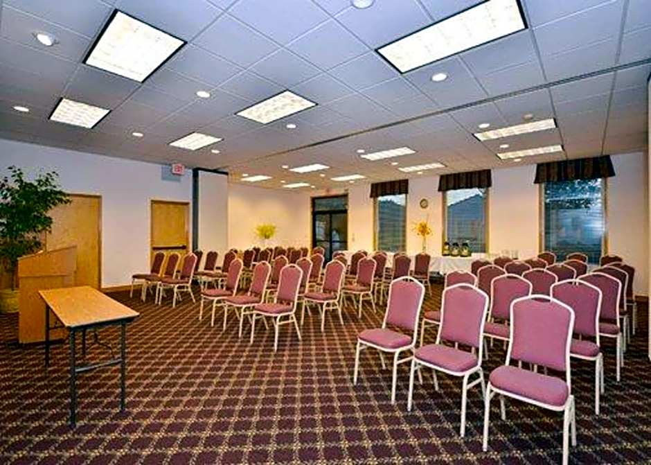 Quality Inn & Suites Vancouver - Hazel Dell