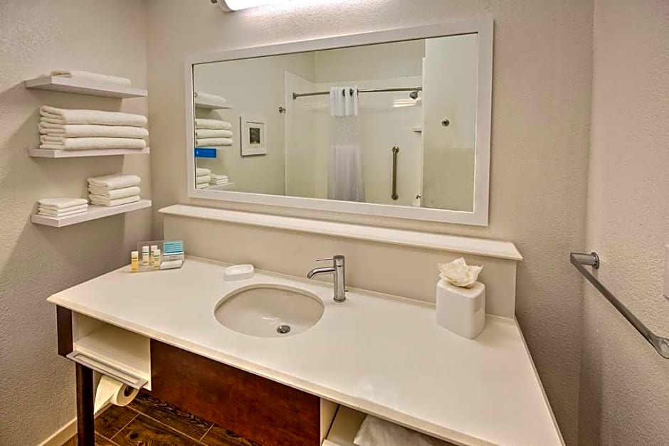 Hampton Inn Savannah-I-95 North