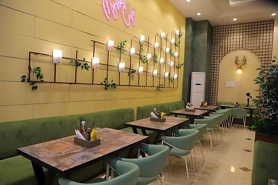 Klyde Grand Delhi NCR