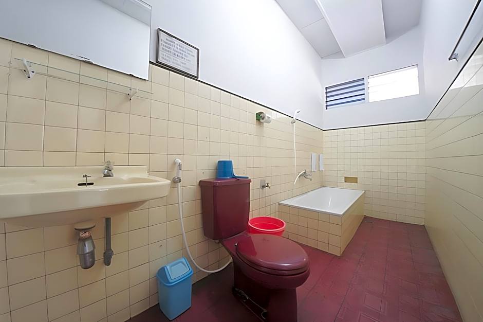 RedDoorz near Balai Kota Malang