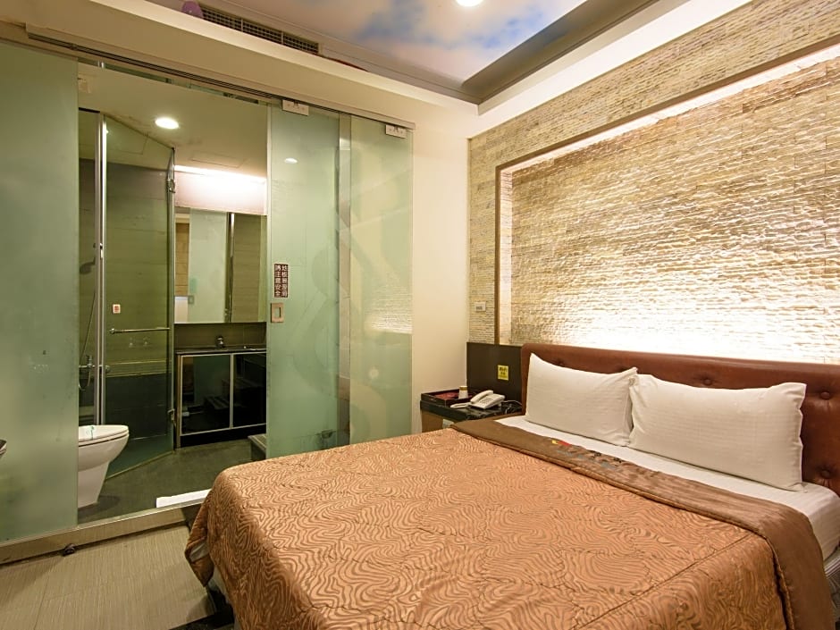Harbor Elite Hotel