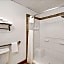 Super 8 by Wyndham Mound City