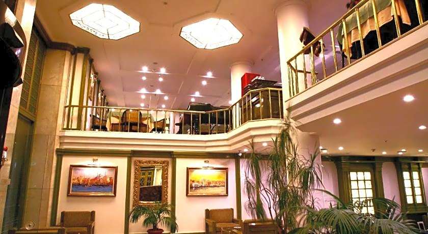 Istanbul Royal Hotel