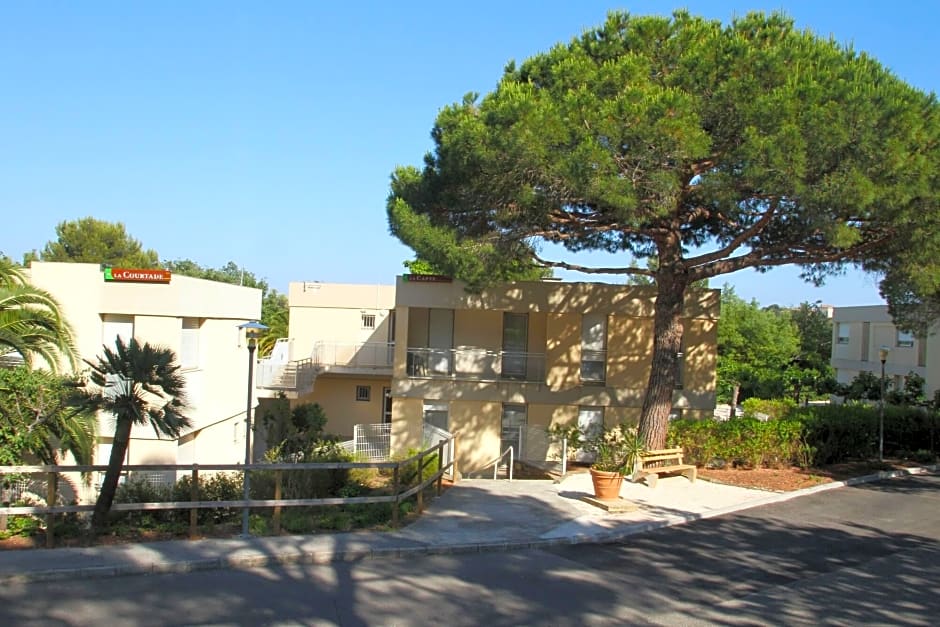 Hotel Club La Font Des Horts