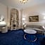 Hotel Embassy
