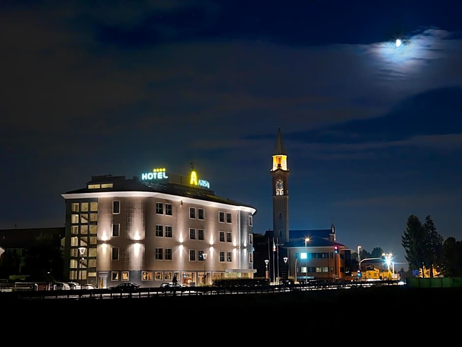 Hotel Ariston